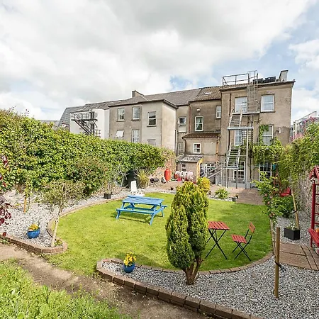 Gasthuis Portree - Ireland 2*