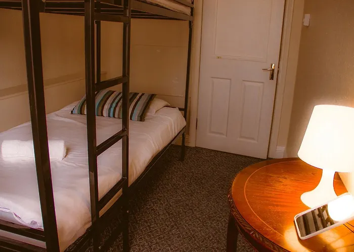 Portree - Ireland Гостевой дом 2*